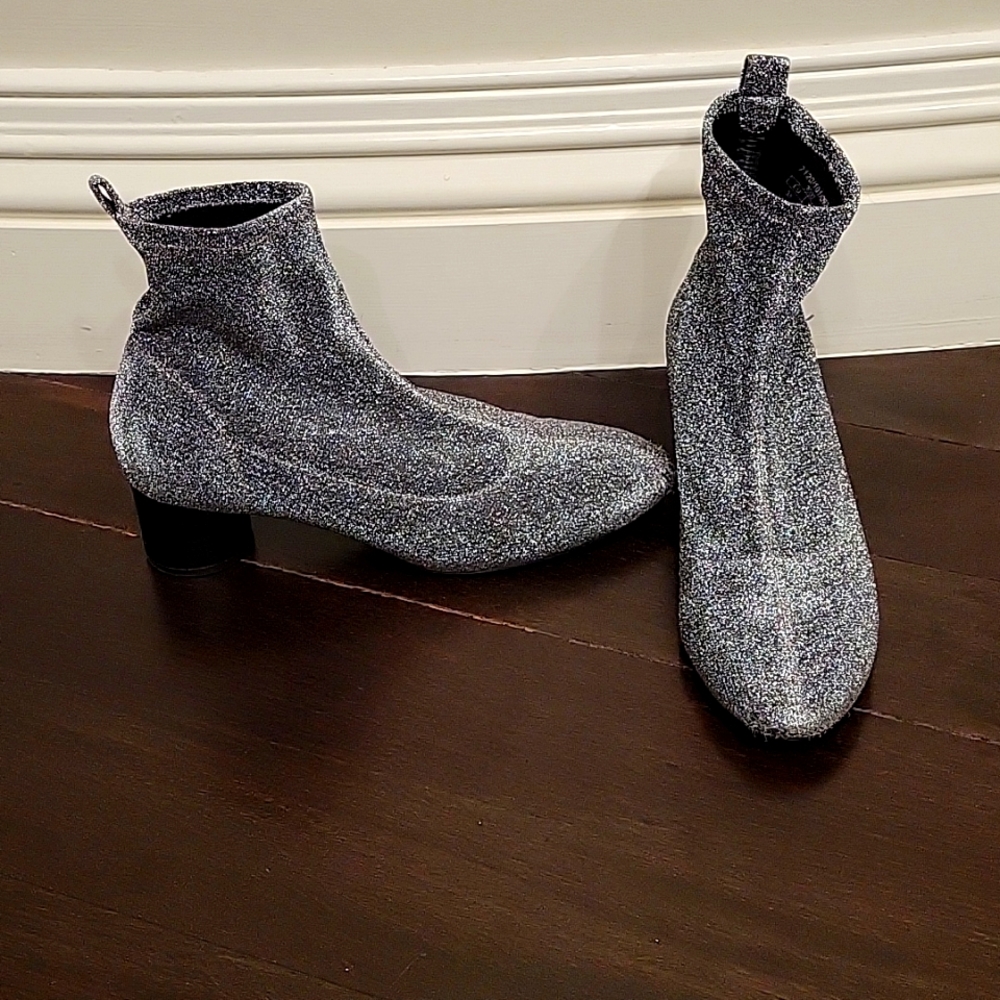 WOMEN'S ZARA SILVER SPARKLY BOOTIES SHOES SIZE 38